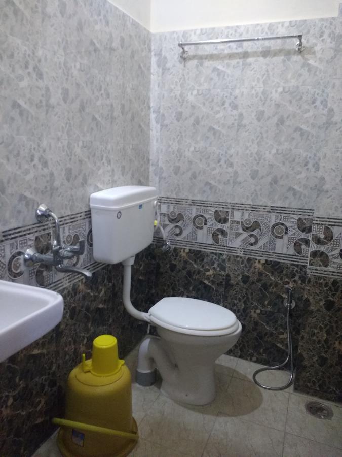 Addhuri Comforts Inn Maisúr Pokoj fotografie